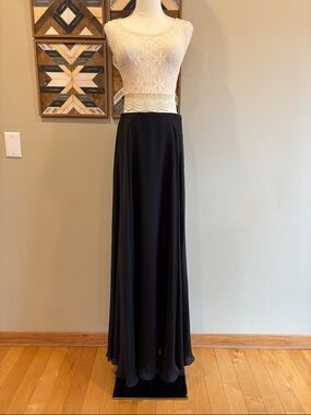 Vintage Ralph Lauren Collection Black A-Line Formal Silk Maxi Skirt size 4